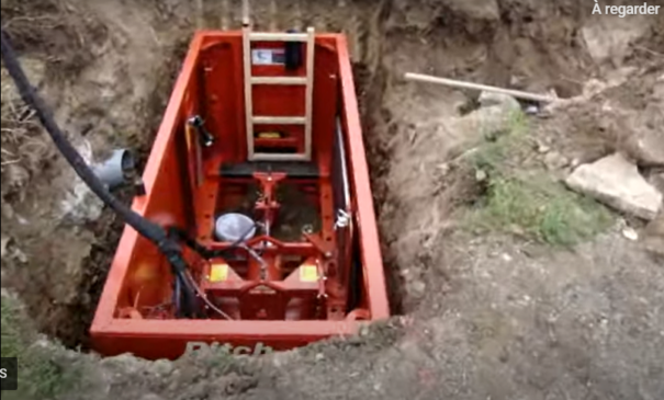 Vidéo Fond de trou P80 Ditch Witch